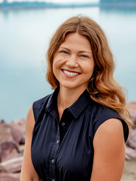 Molly Weisgram Headshot