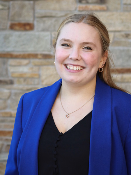 Madelyn Siekmann Headshot